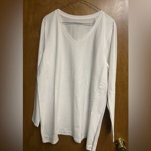 Soft Surroundings White V-Neck Long Sleeve Top NWOT